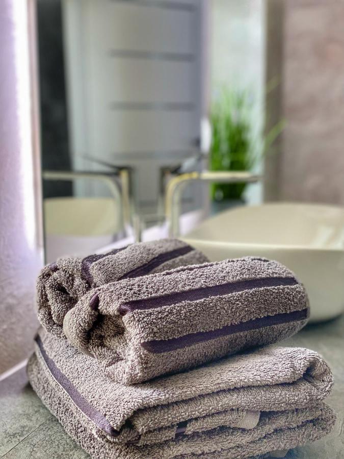 Apartament Bialy Z Jacuzzi Krakau Buitenkant foto